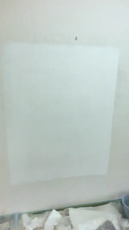 穴補補修して、塗装した様子