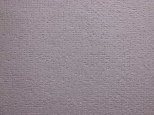 壁紙のつなぎ目を丁寧に合わせてきれいに直った状態