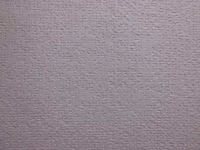 壁紙のつなぎ目を丁寧に合わしてきれいに直った状態